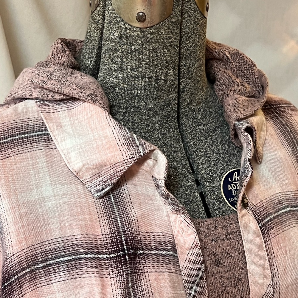 Womens xxl flannel shirt dress jacket large hooded tshirt pink plaid maurices